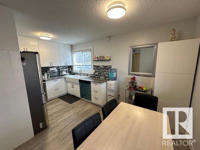87 GAINSBOROUGH AV, St. Albert