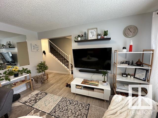 87 GAINSBOROUGH AV, St. Albert