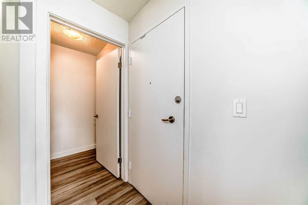 Single Family House Low rise for Sale in  A Greenview Drive NE Greenview Calgary 