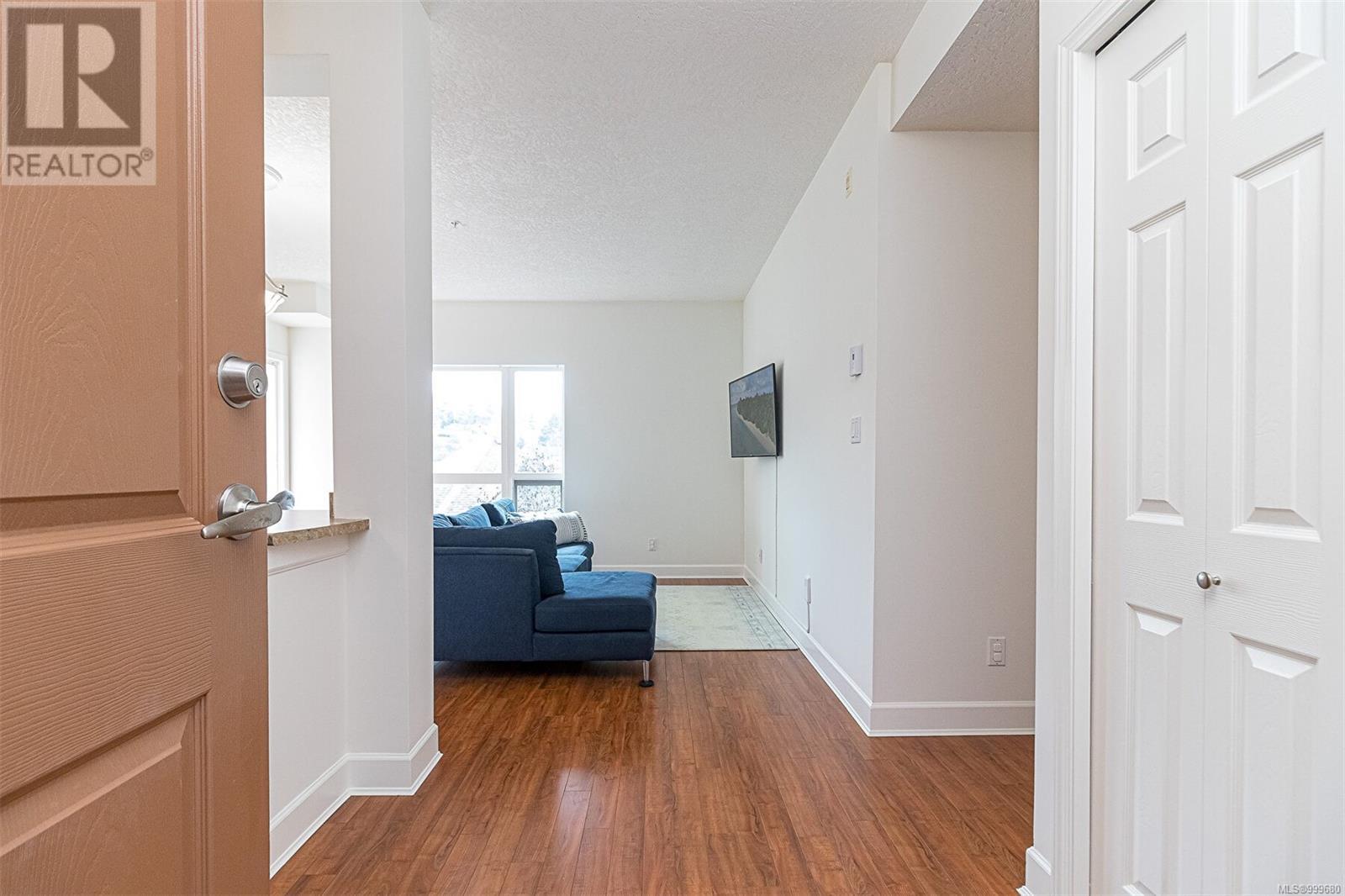 #305 1156 COLVILLE RD - Image 10