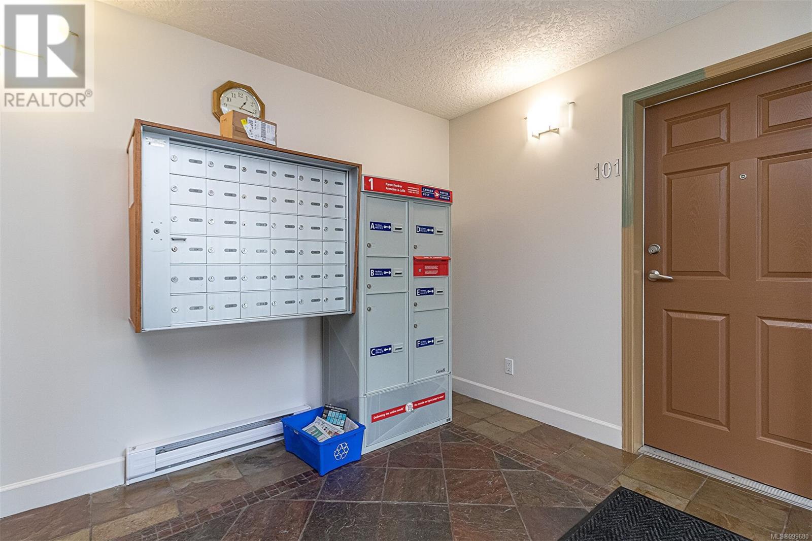 #305 1156 COLVILLE RD - Image 8