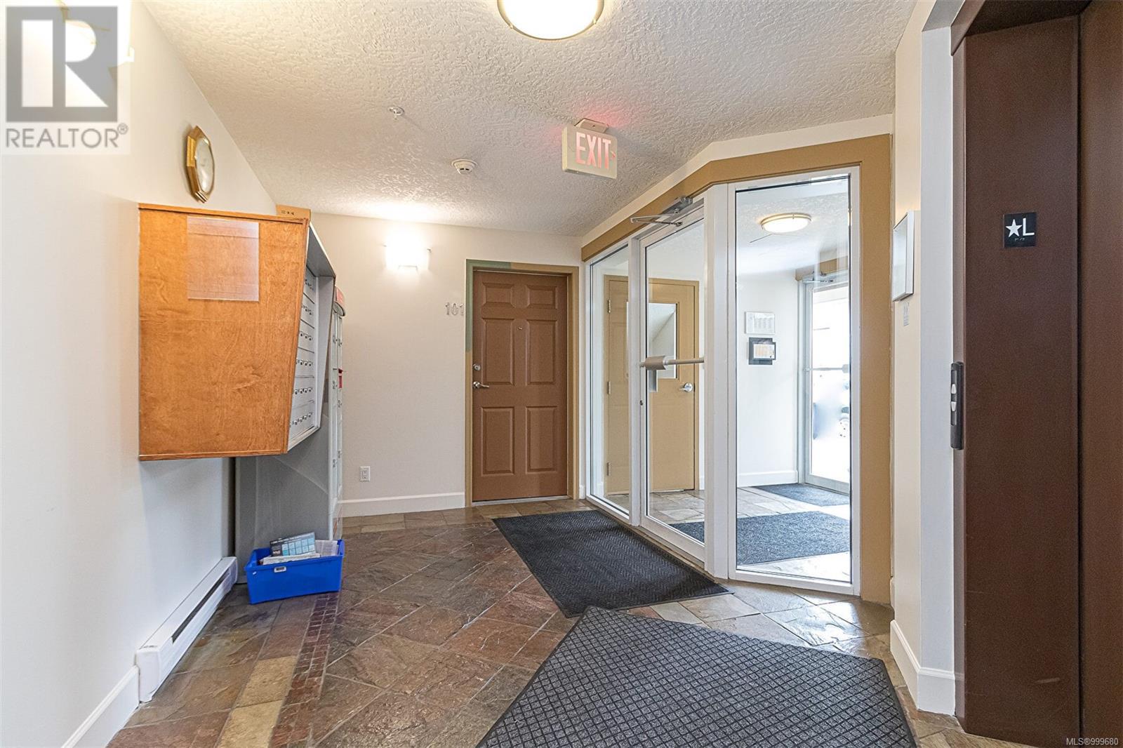 #305 1156 COLVILLE RD - Image 9