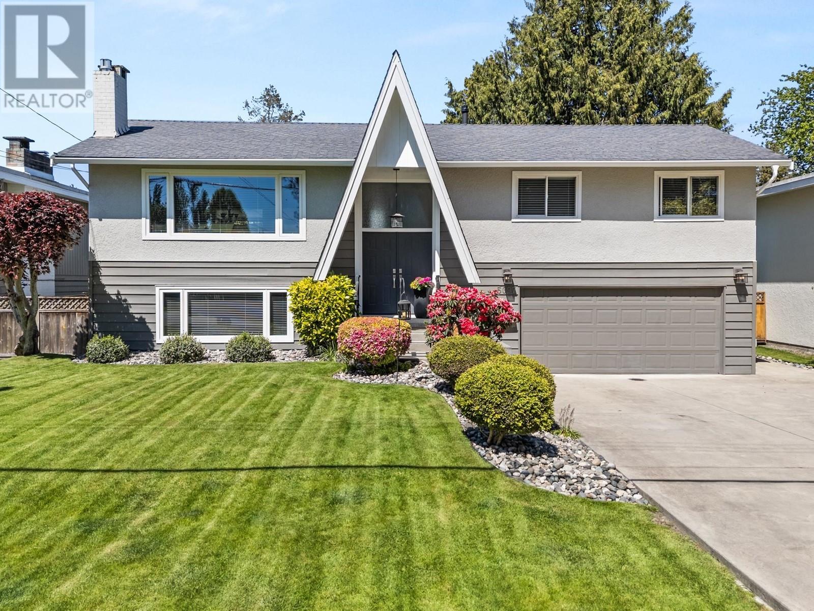 5097 WHITWORTH Crescent North, Ladner