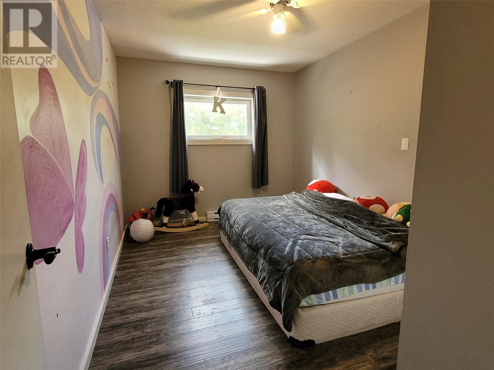 15 LODGE Drive, Clearwater