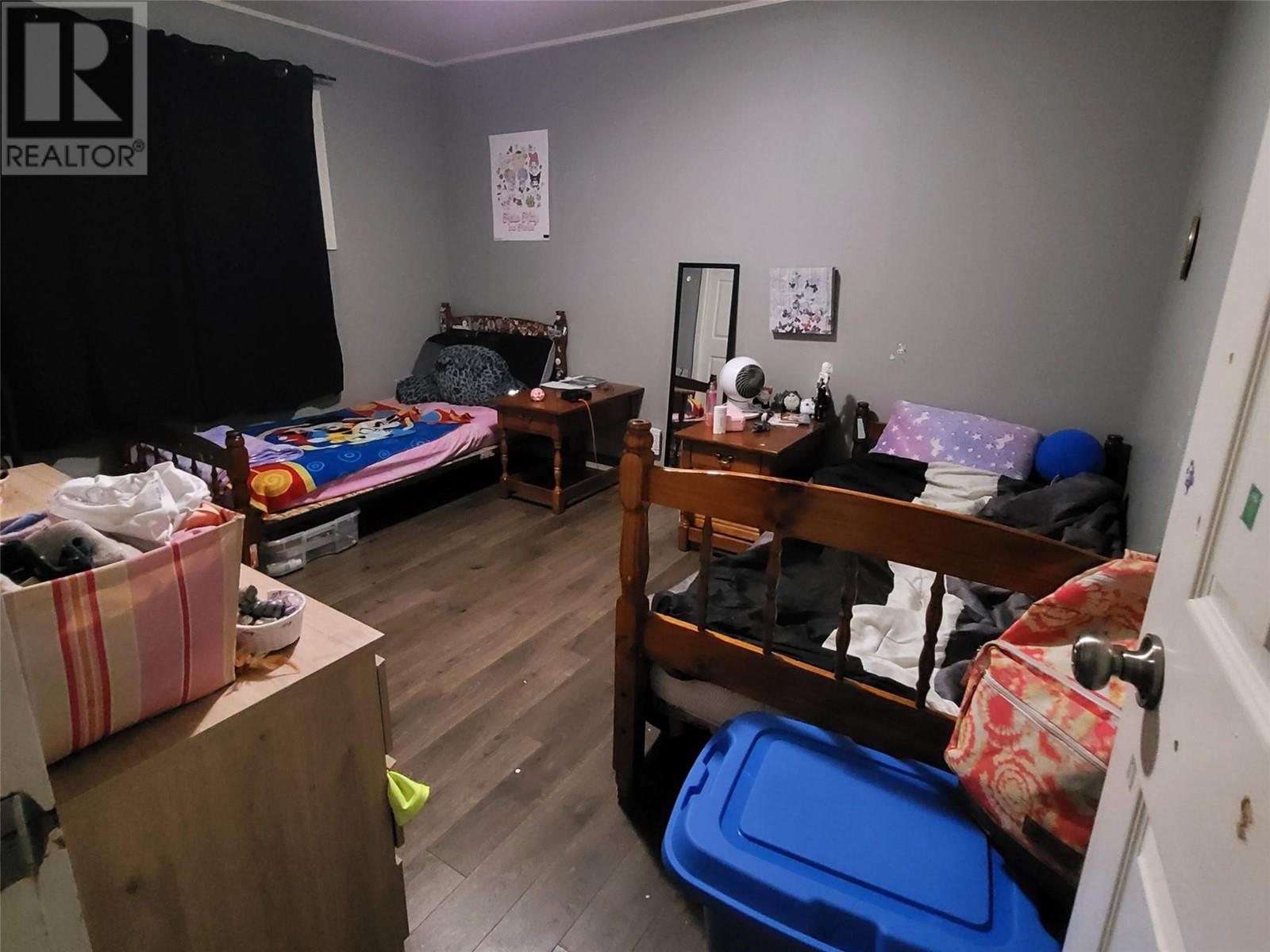 15 LODGE Drive, Clearwater