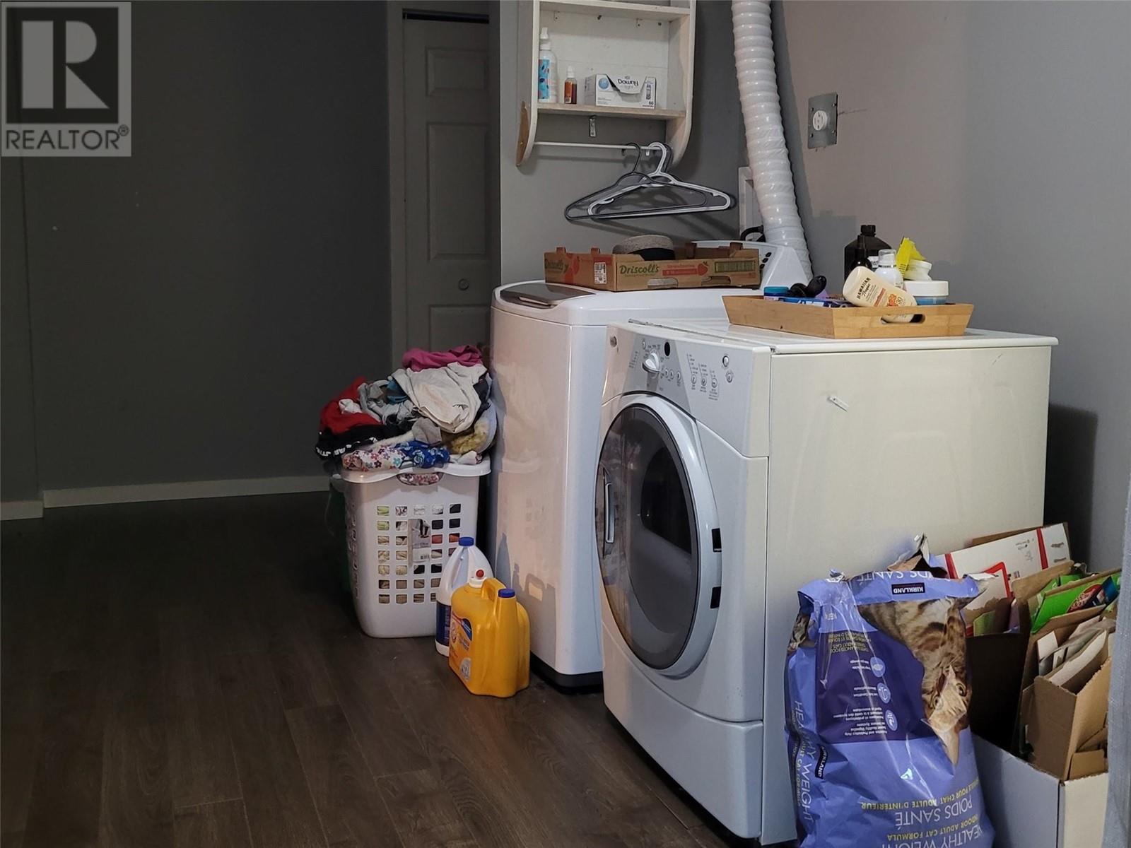 15 LODGE Drive, Clearwater