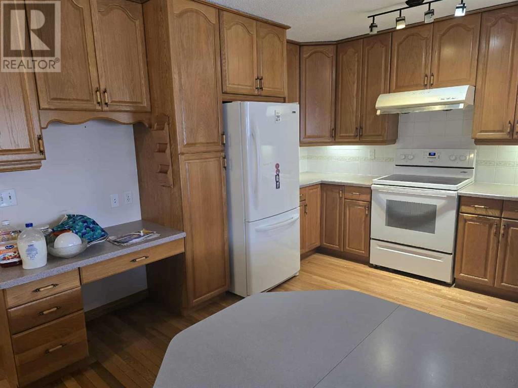 Single Family House for Sale in   Street SE Penbrooke Meadows Calgary 