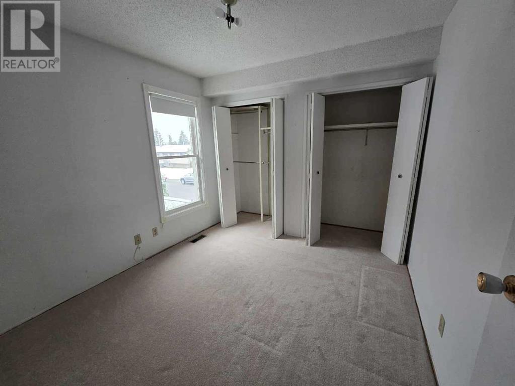 Single Family House for Sale in   Street SE Penbrooke Meadows Calgary 