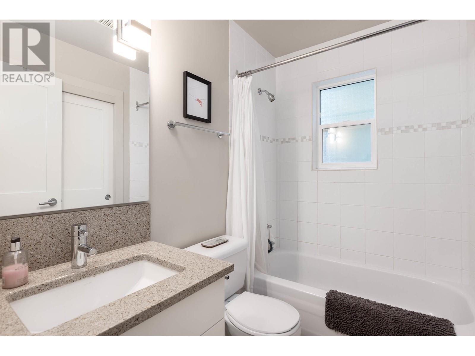 301 2222 CASTLE DRIVE, Whistler