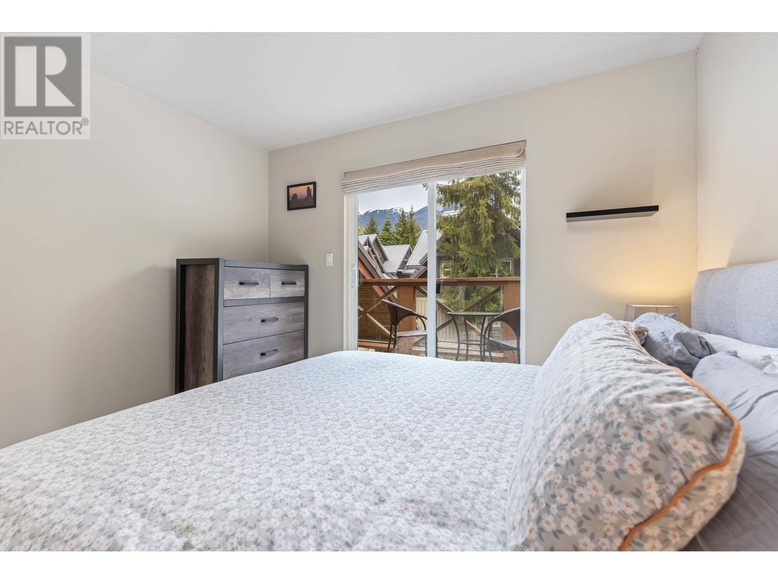 301 2222 CASTLE DRIVE, Whistler