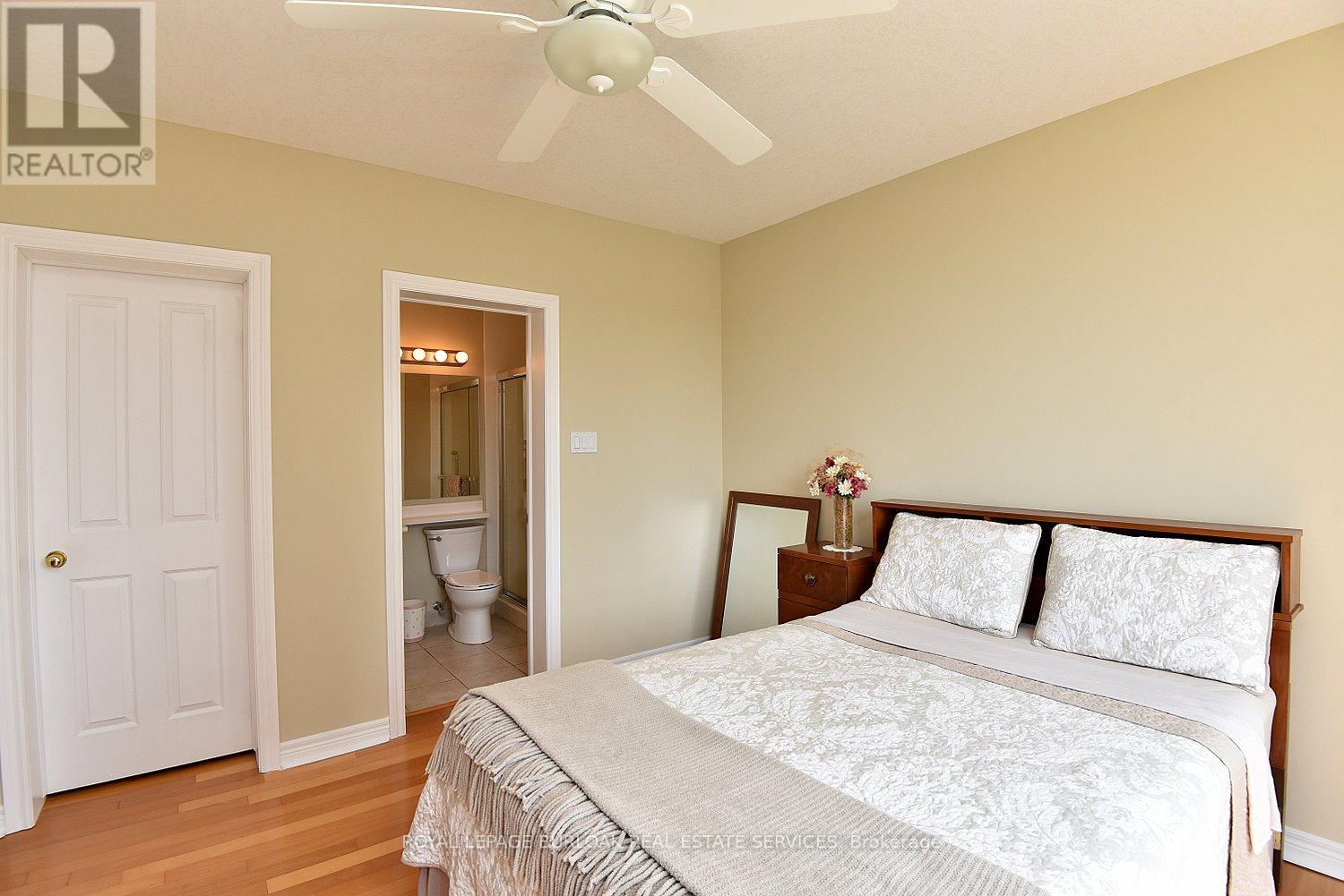 Photo 37 of 505 1998 Ironstone Drive, Burlington ON