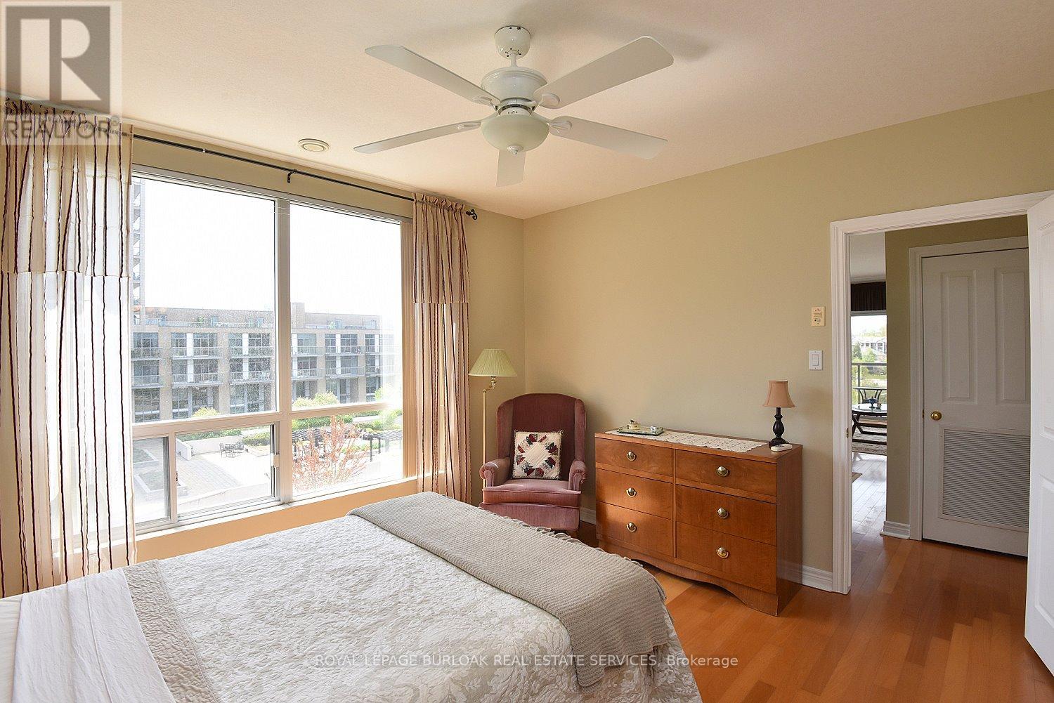 Photo 26 of 505 1998 Ironstone Drive, Burlington ON