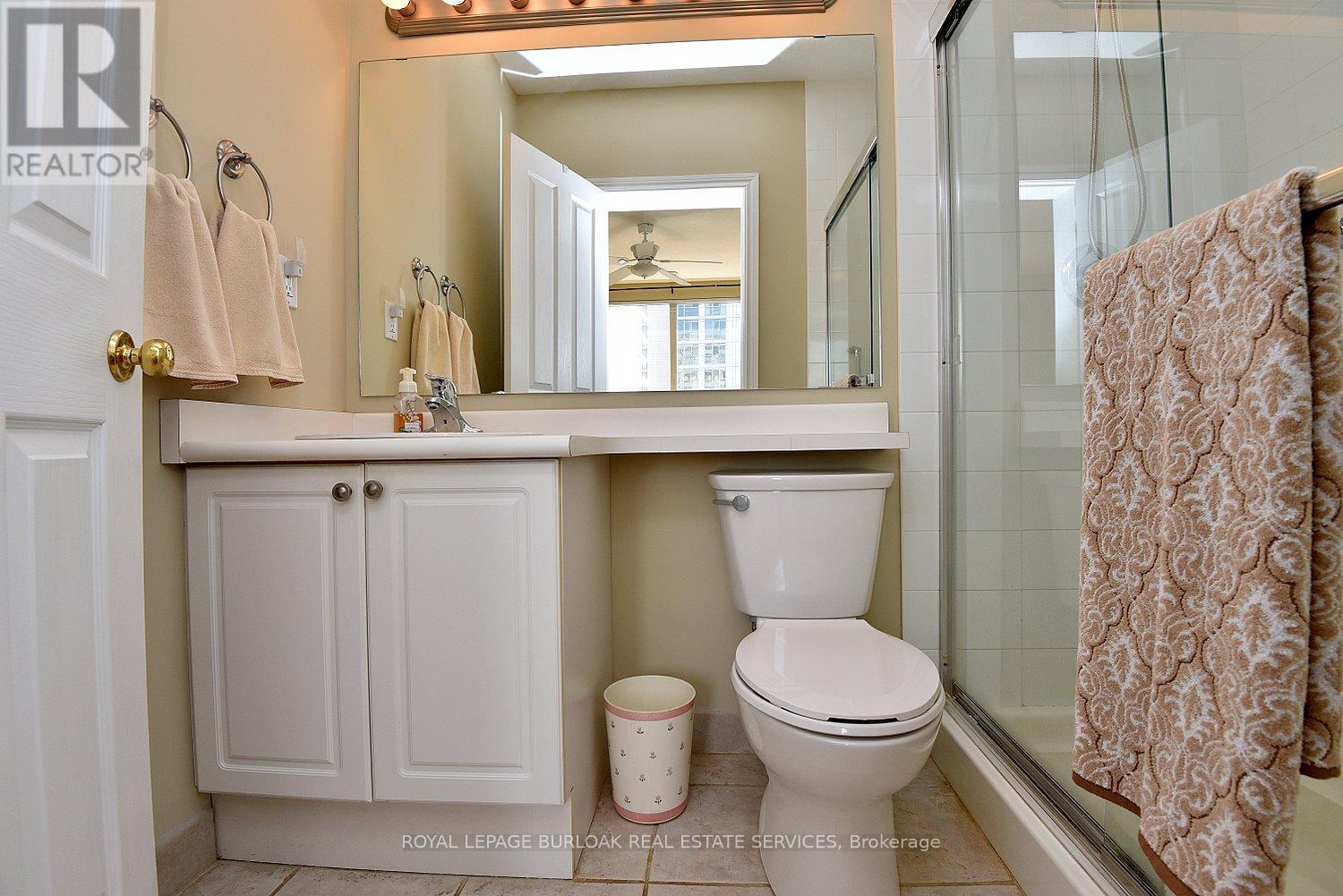Photo 43 of 505 1998 Ironstone Drive, Burlington ON