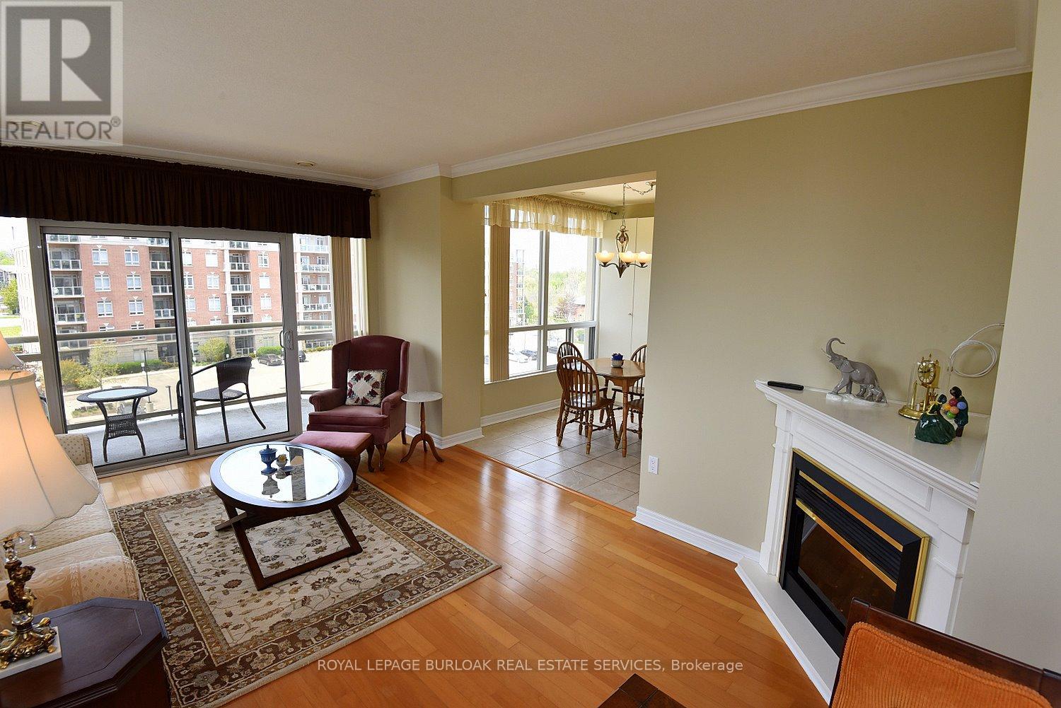 Photo 33 of 505 1998 Ironstone Drive, Burlington ON