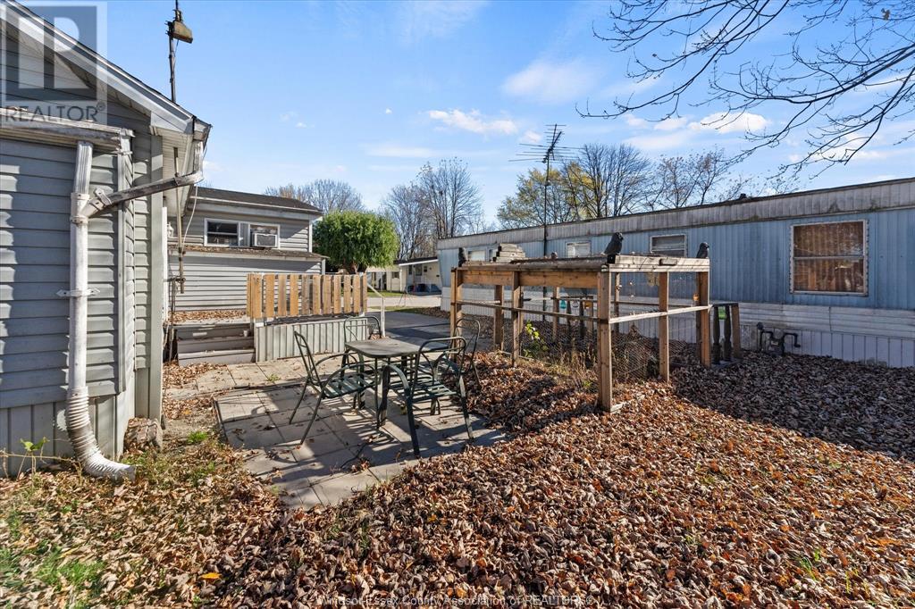 Photo 5 of 155 Michael Street, Lakeshore ON