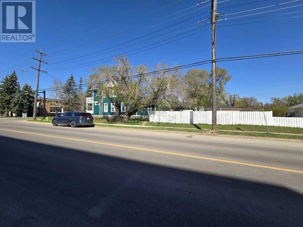 Photo 4 of 4641 49 Street, Red Deer AB