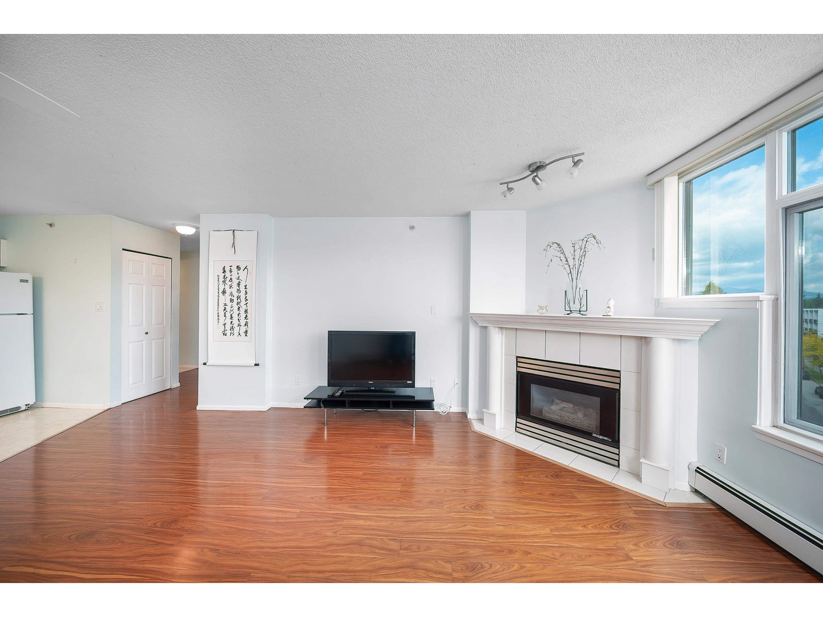 405 13880 101 AVENUE, Surrey real estate listing R3003078