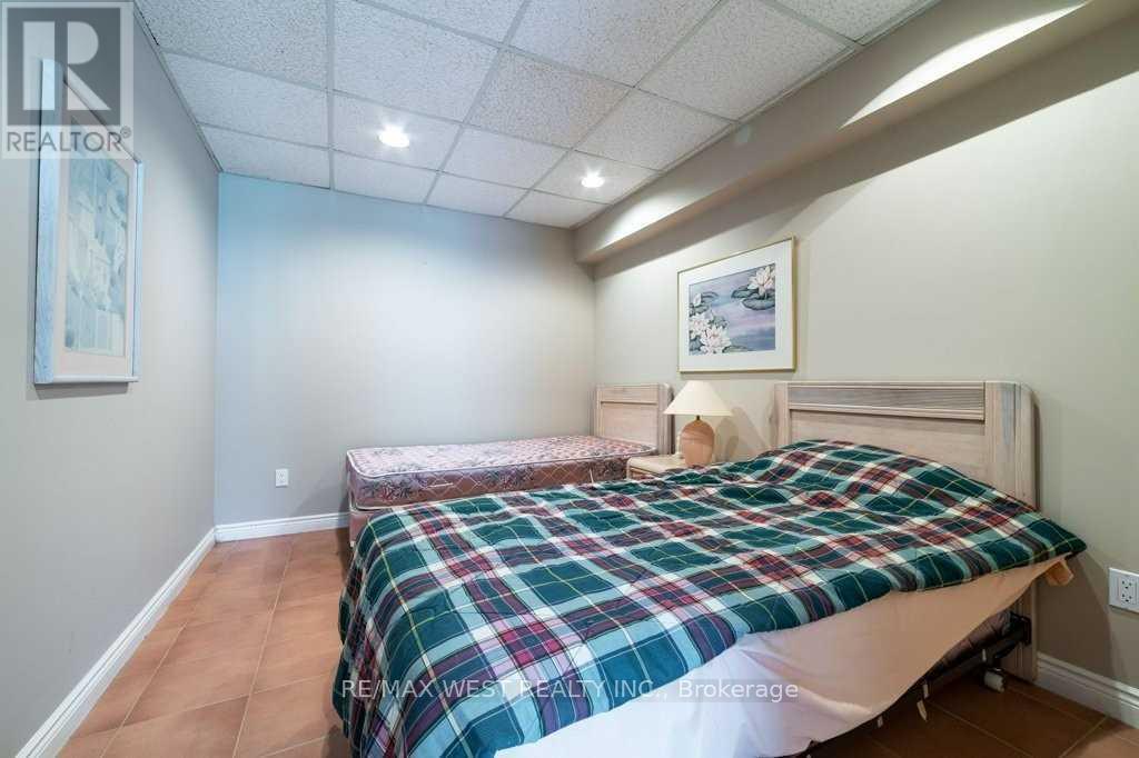 Photo 16 of 29 Milton Street, Tiny ON