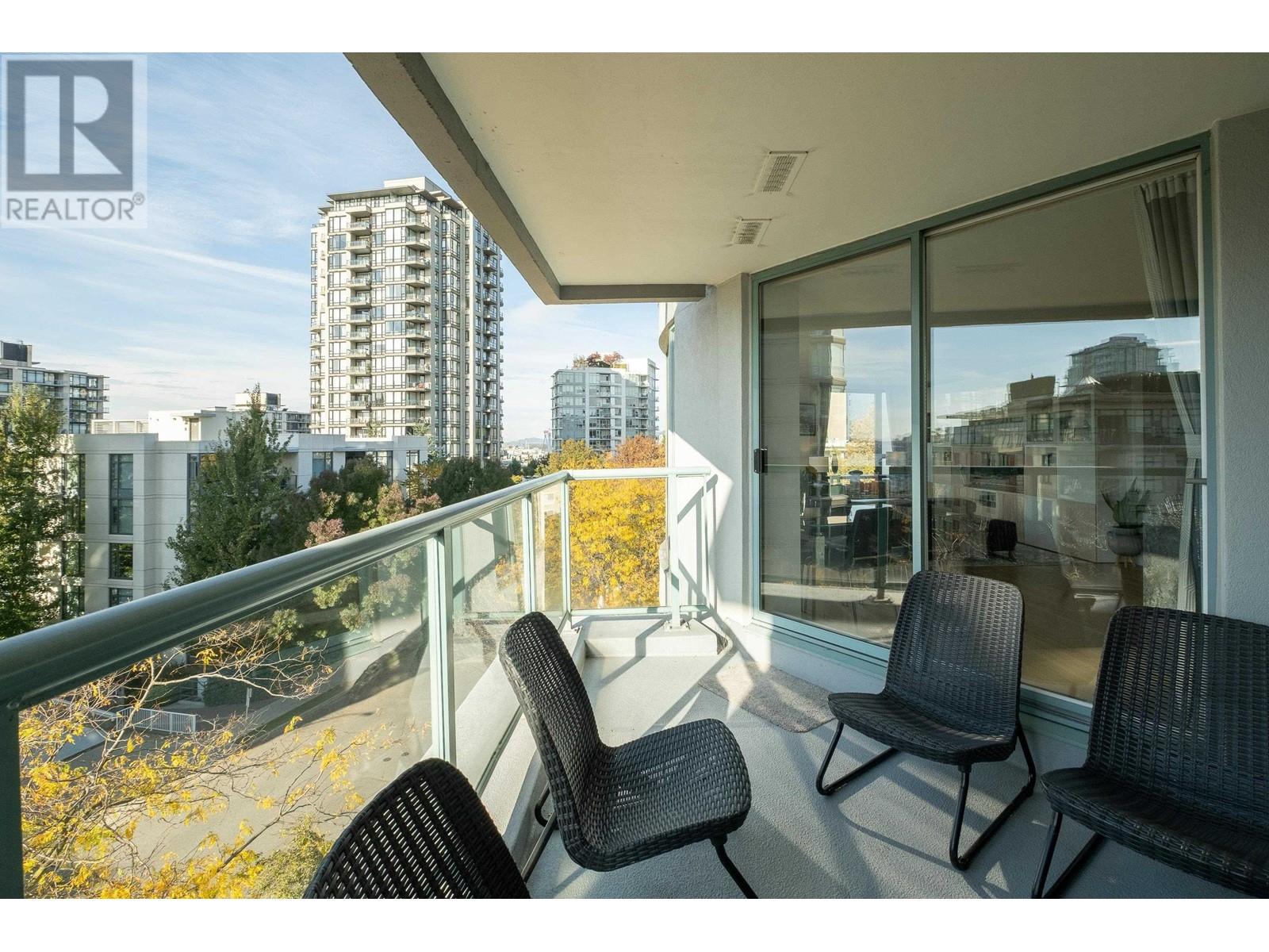 Photo 14 of 502 120 W 2nd Street, North Vancouver BC