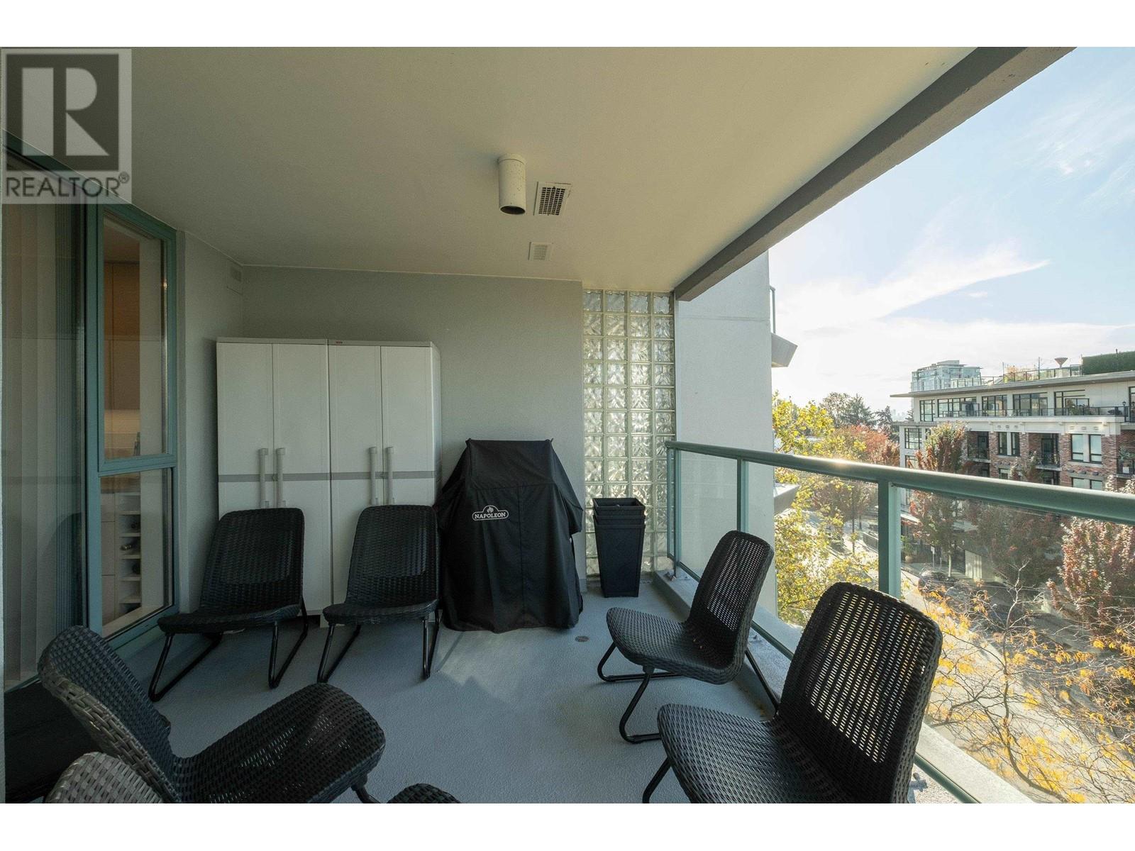 Photo 13 of 502 120 W 2nd Street, North Vancouver BC