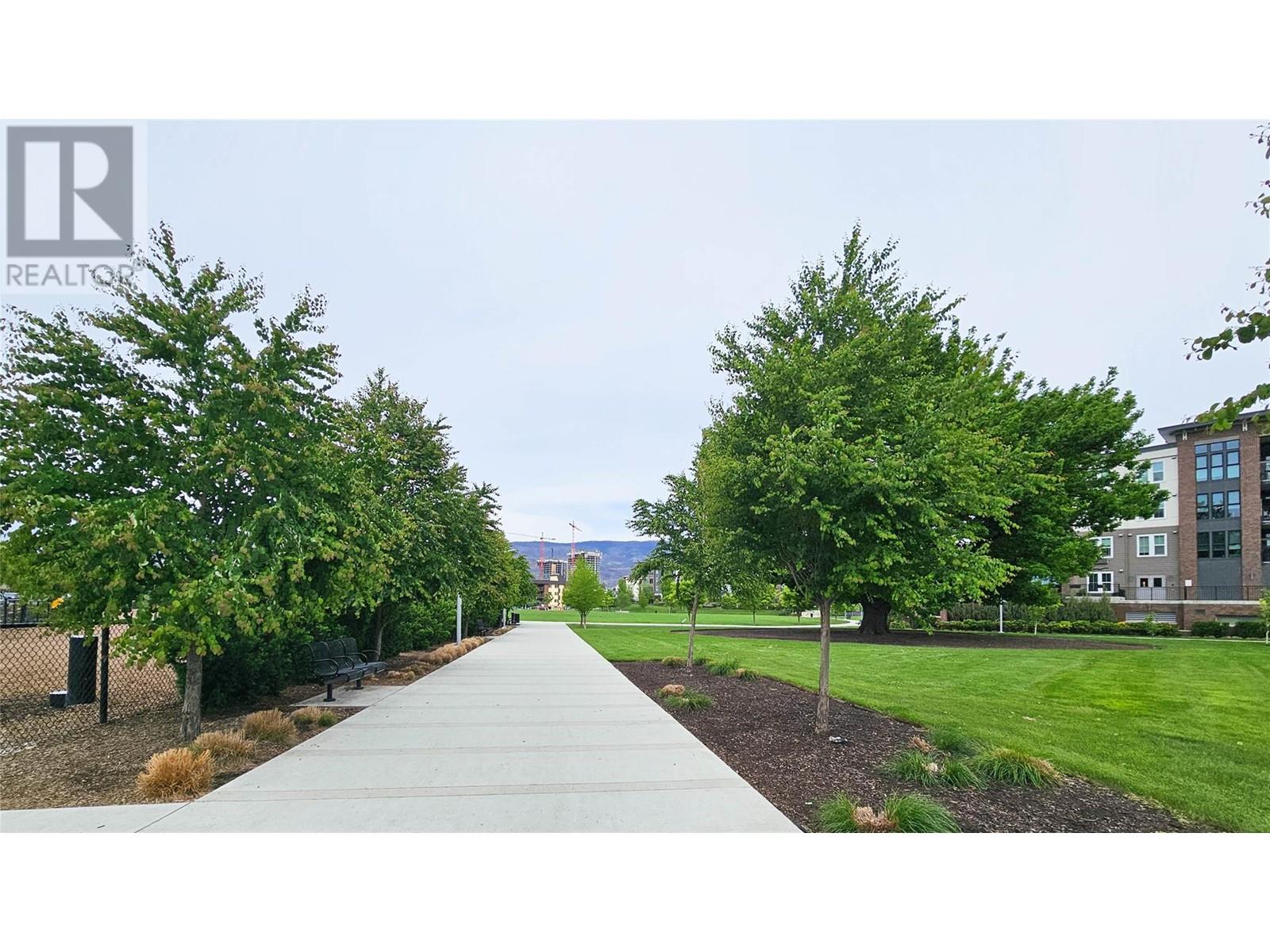 303 1775 Chapman Place, Kelowna