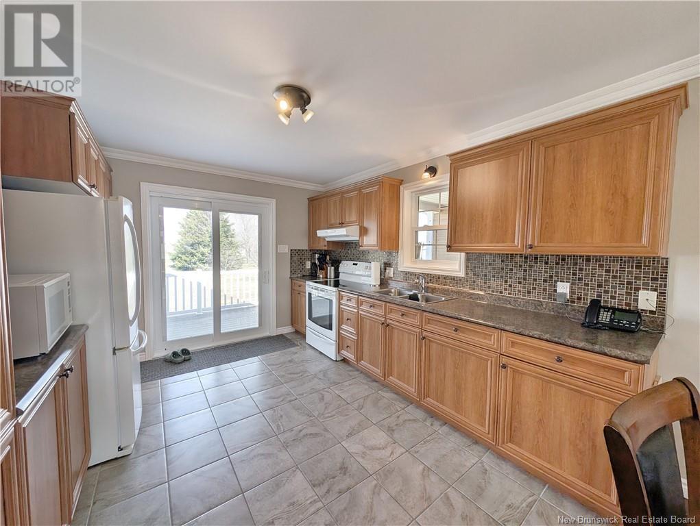 Photo 3 of 591 Rue Anthime, Tracadie NB
