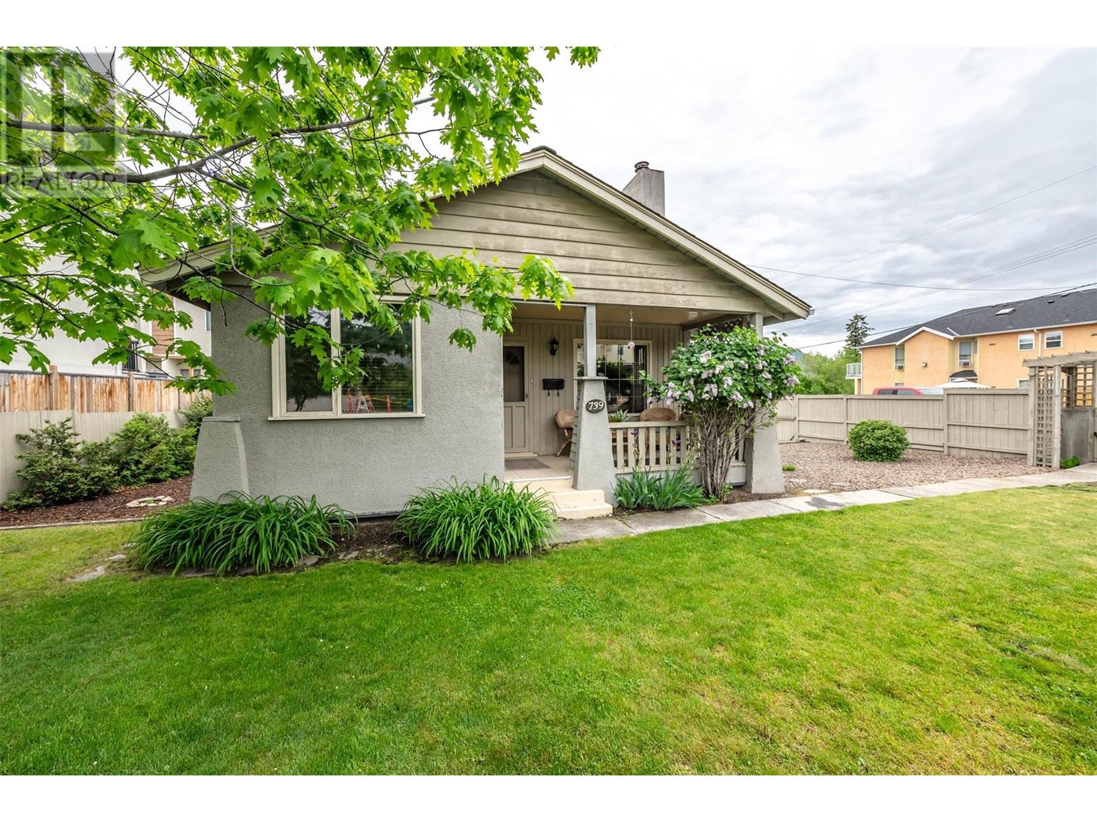 739 Government Street, Penticton