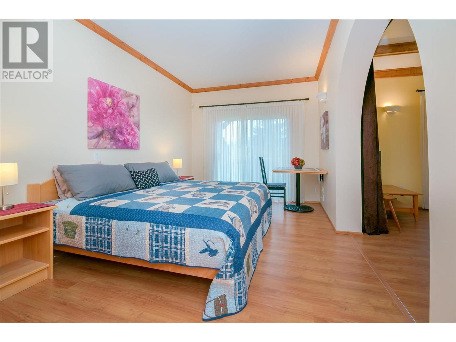 Photo 47 of 2190 30 Street Ne, Salmon Arm BC