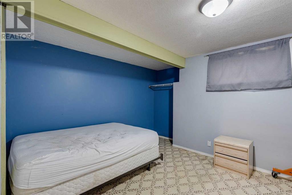 Single Family House for Sale in  Hidden Creek Boulevard NW Hidden Valley Calgary 