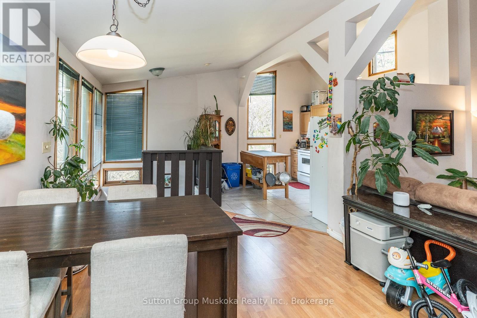 Photo 2 of 1667 Paint Lake Road, Lake Of Bays ON