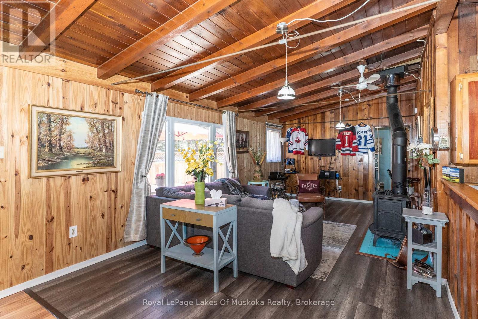 Photo 21 of 35 Brennan Circle, Huntsville ON