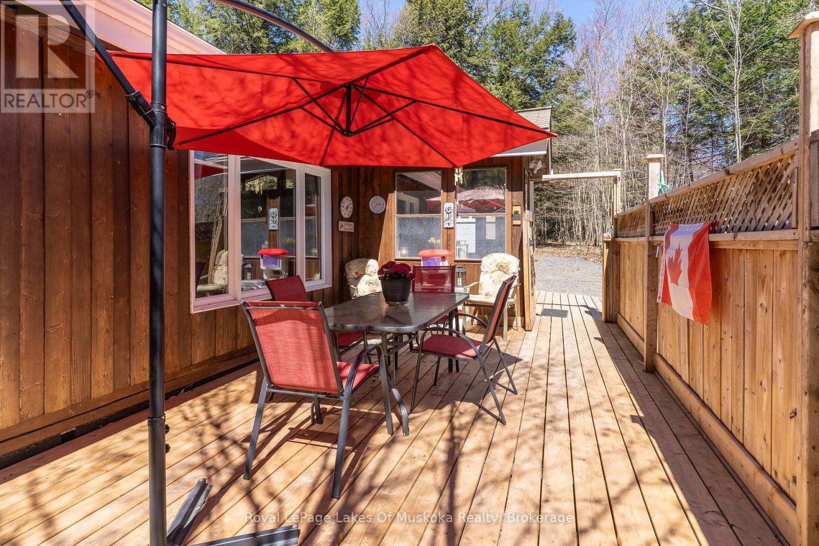 Photo 9 of 35 Brennan Circle, Huntsville ON