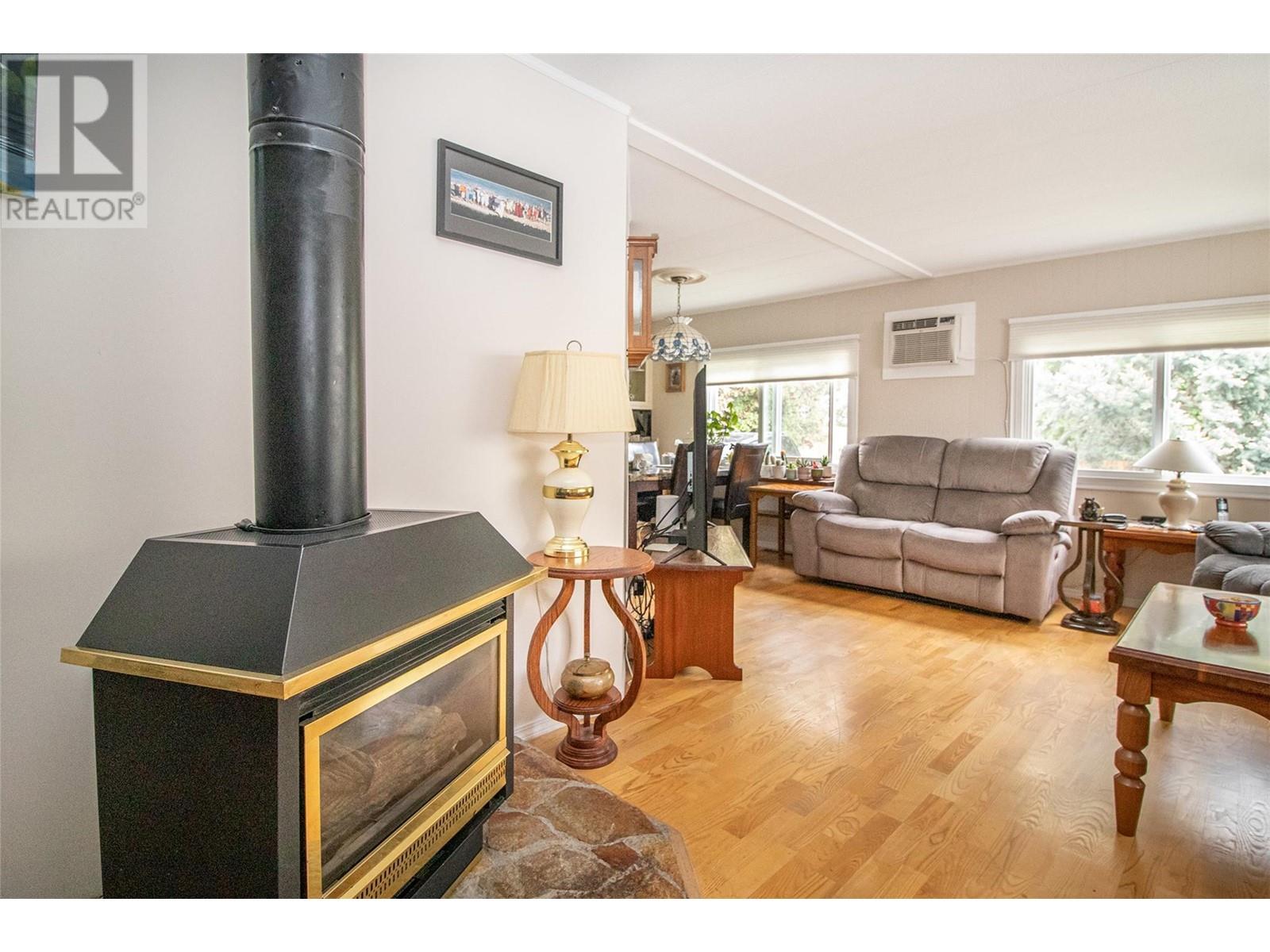 22 5432 Chidley Road, Peachland
