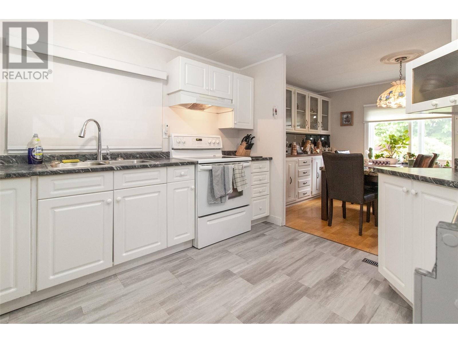 22 5432 Chidley Road, Peachland
