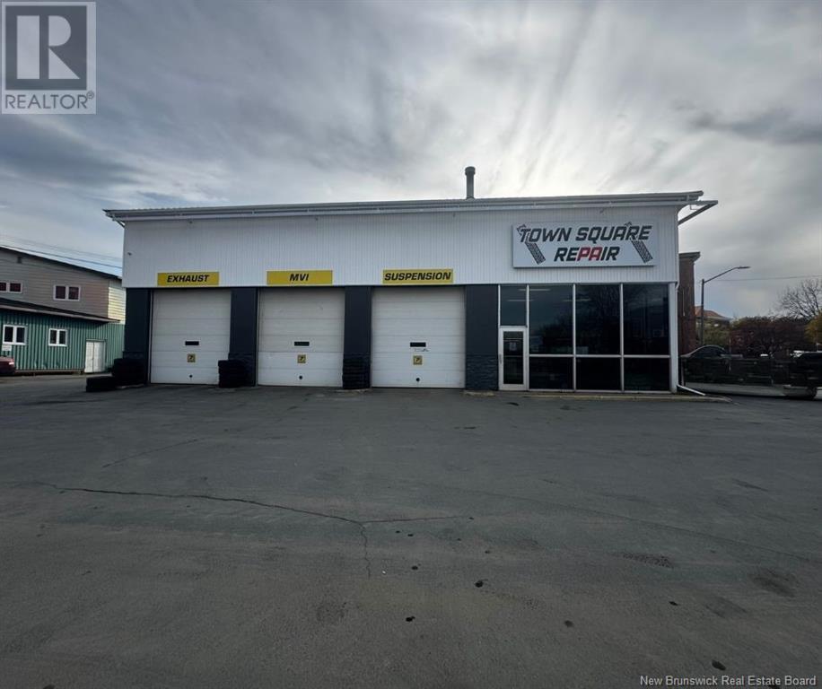 Photo 2 of 95 Newcastle Boulevard, Miramichi NB
