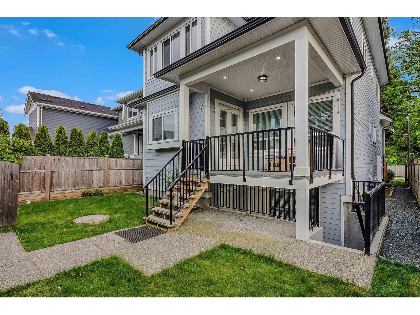 17163 0A AVENUE, Surrey