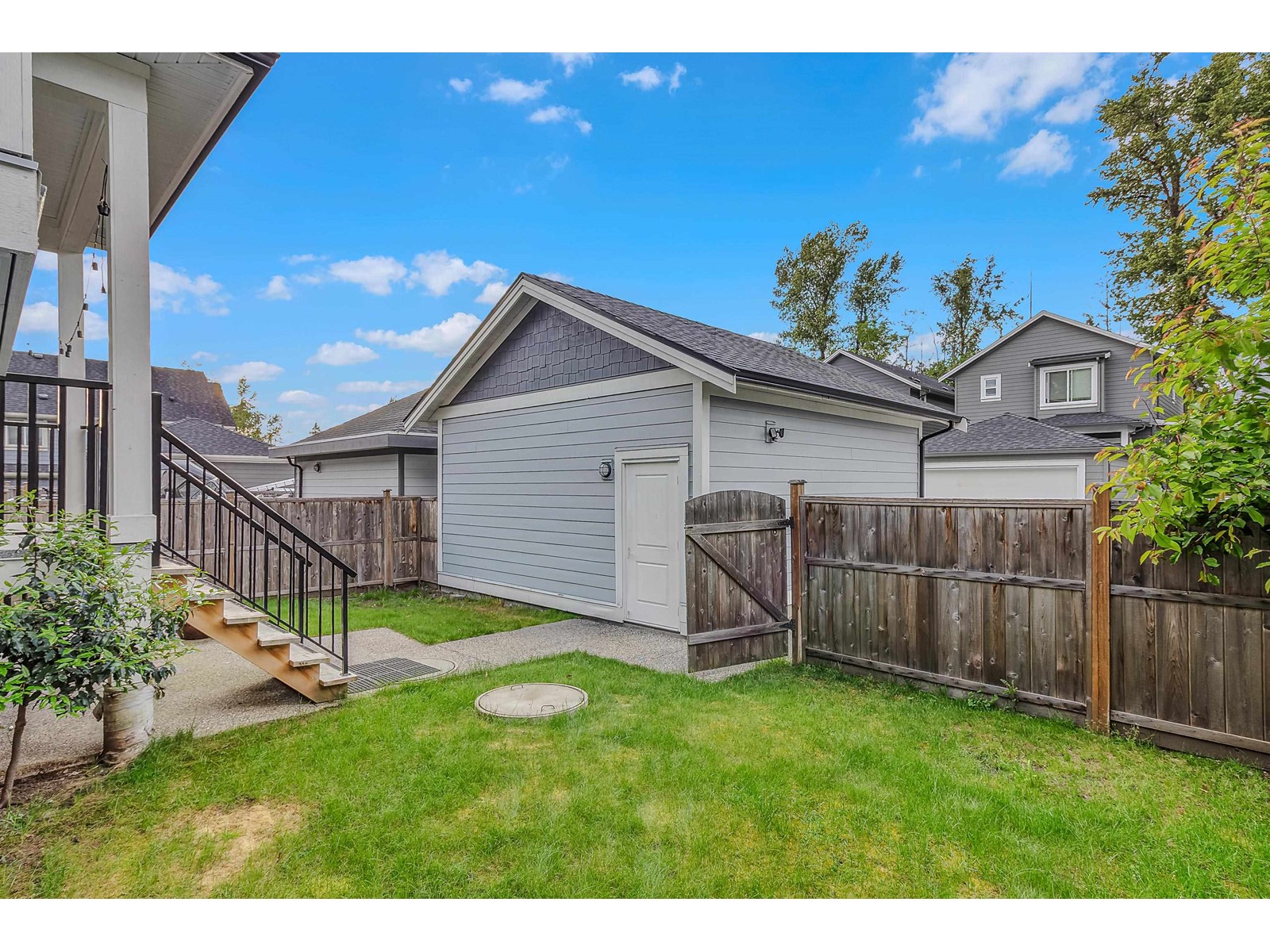 17163 0A AVENUE, Surrey