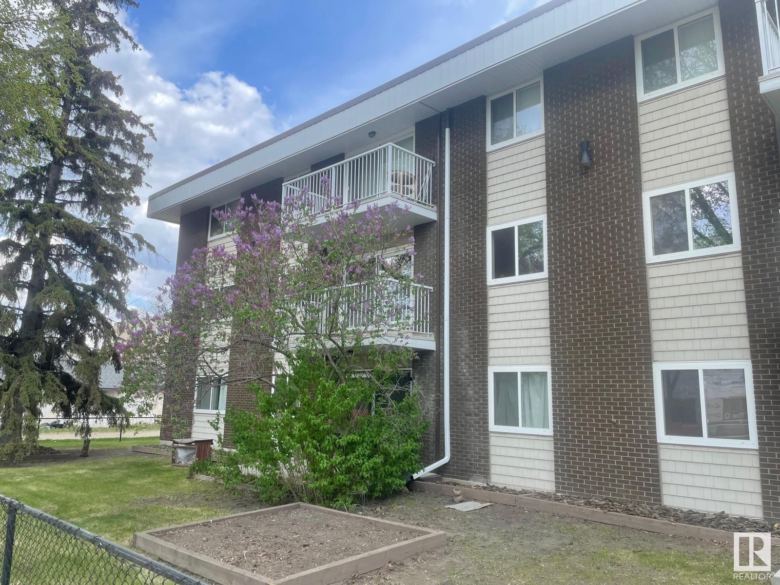 #209 10835 114 ST NW, Edmonton