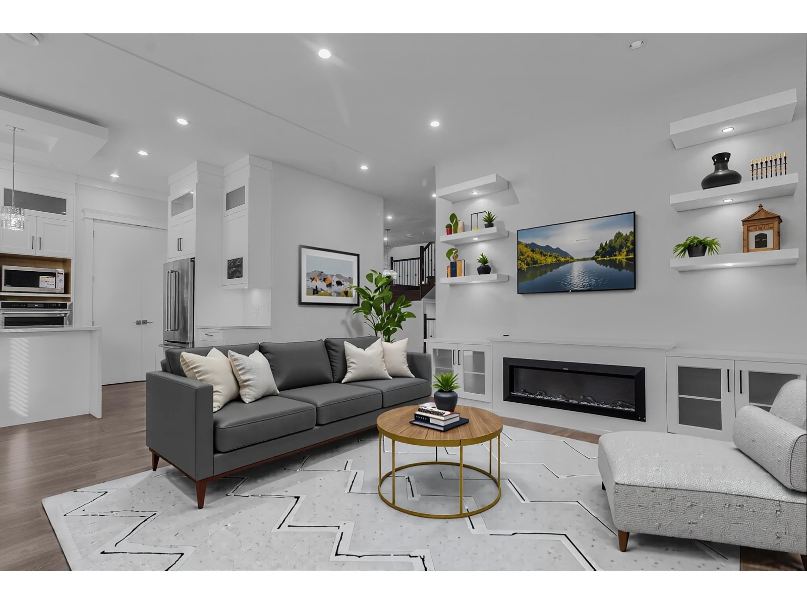 17163 0A AVENUE, Surrey