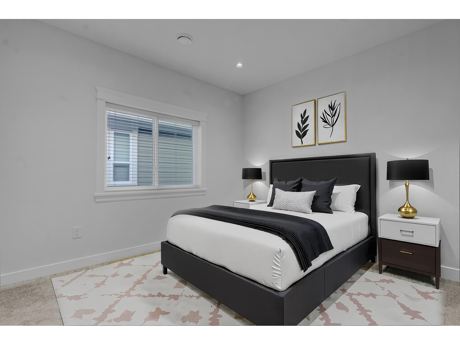 17163 0A AVENUE, Surrey