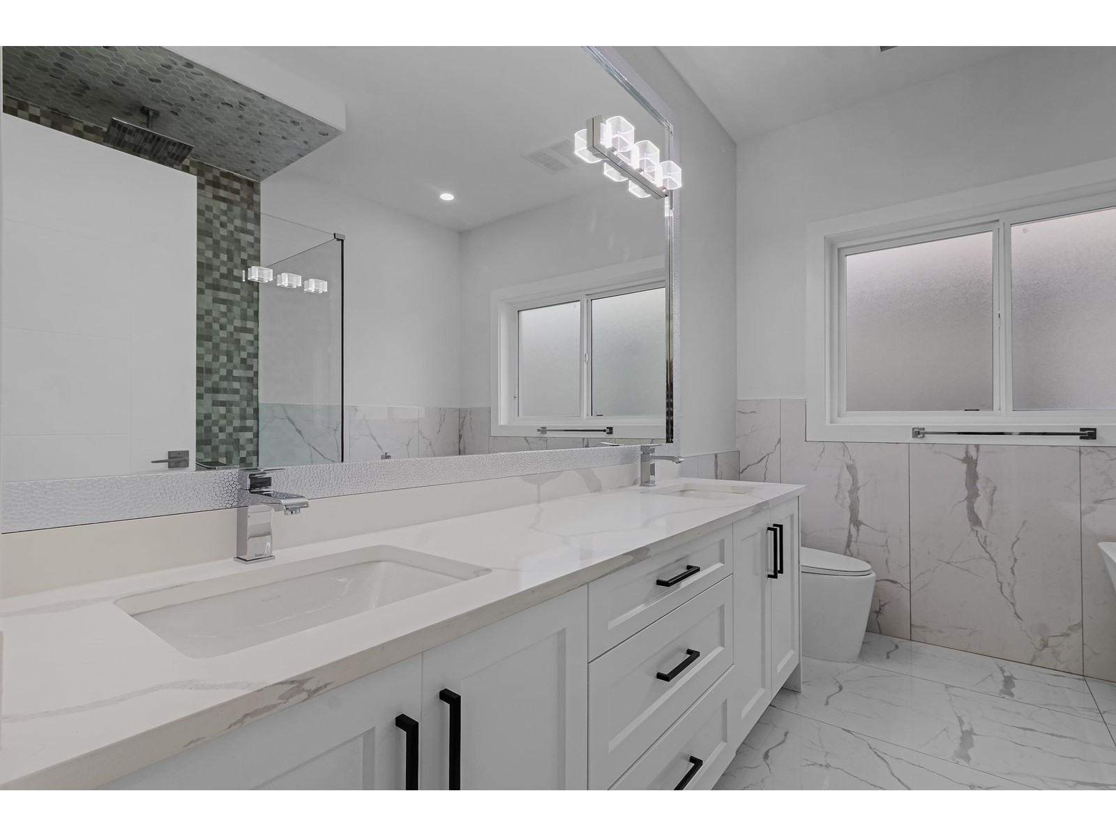 17163 0A AVENUE, Surrey