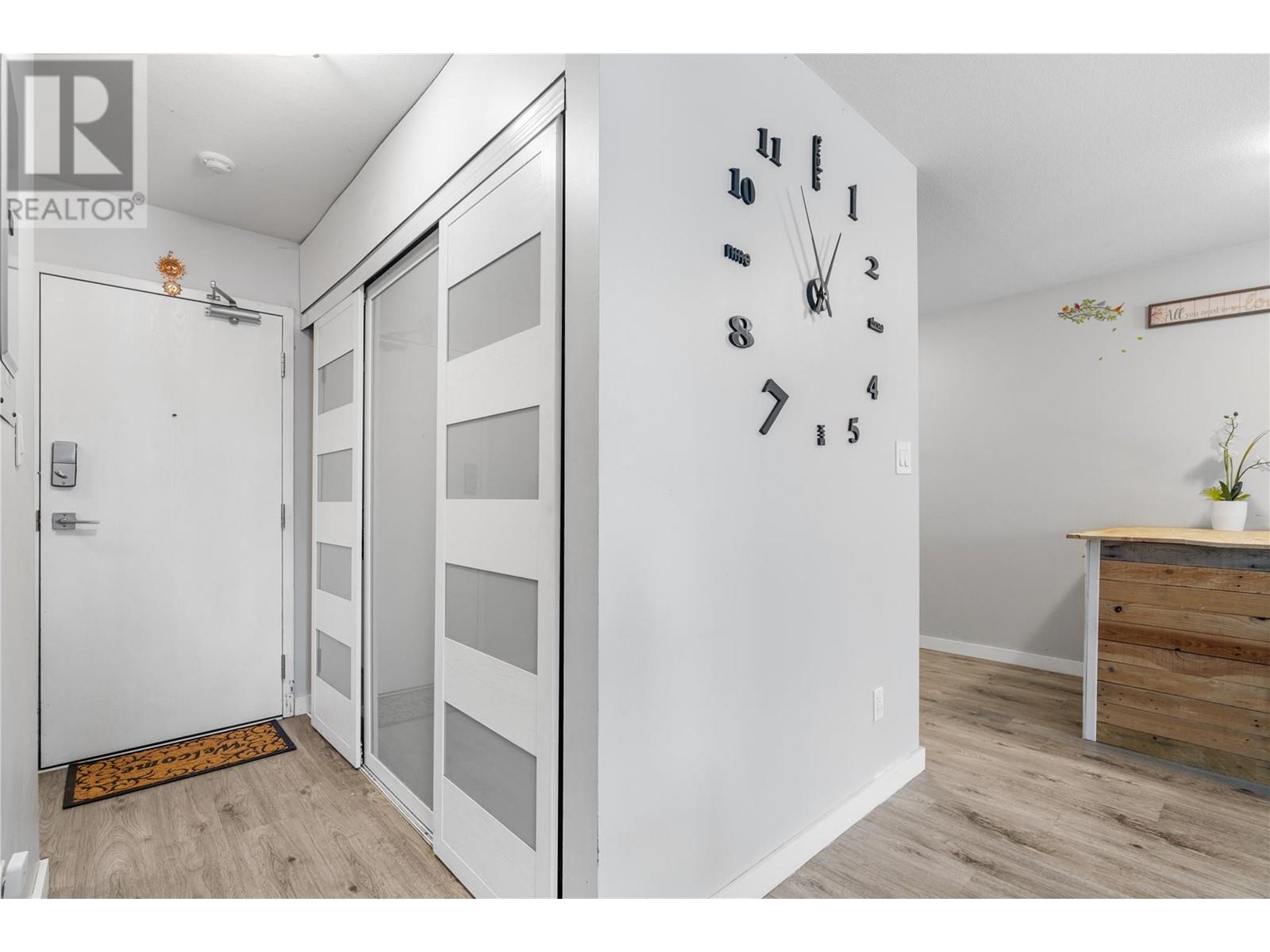 102 435 Franklyn Road, Kelowna
