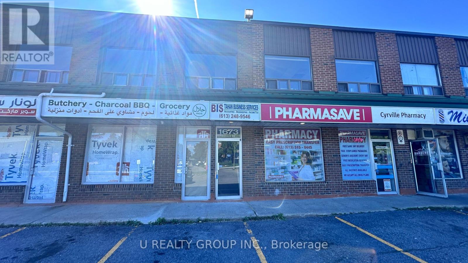 https://ddfcdn.realtor.ca/listing/TS638829111438200000/reb76/highres/2/x12150982_1.jpg