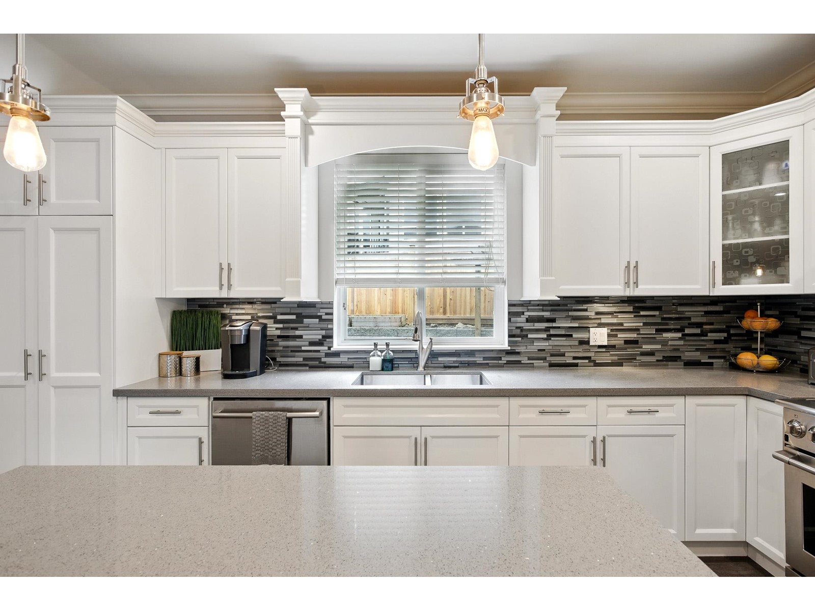 6070 145B STREET, Surrey real estate listing R3002860