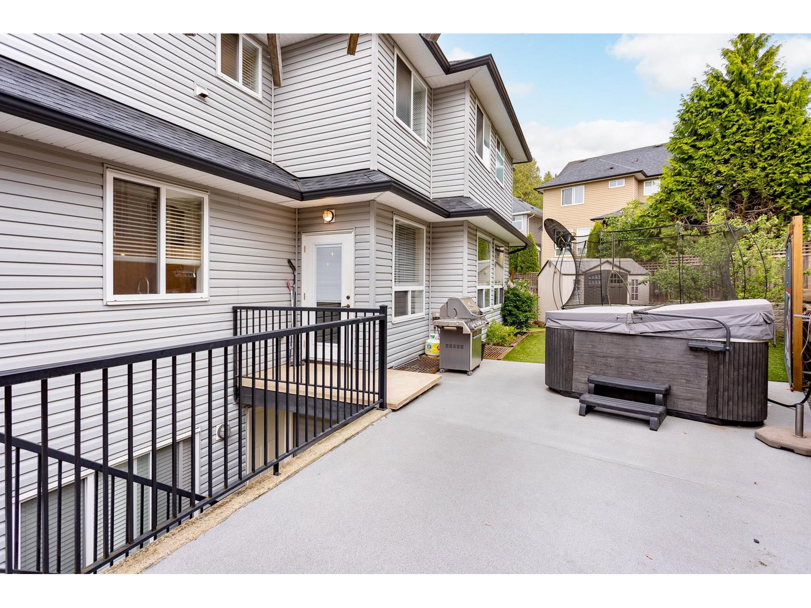 6070 145B STREET, Surrey real estate listing R3002860