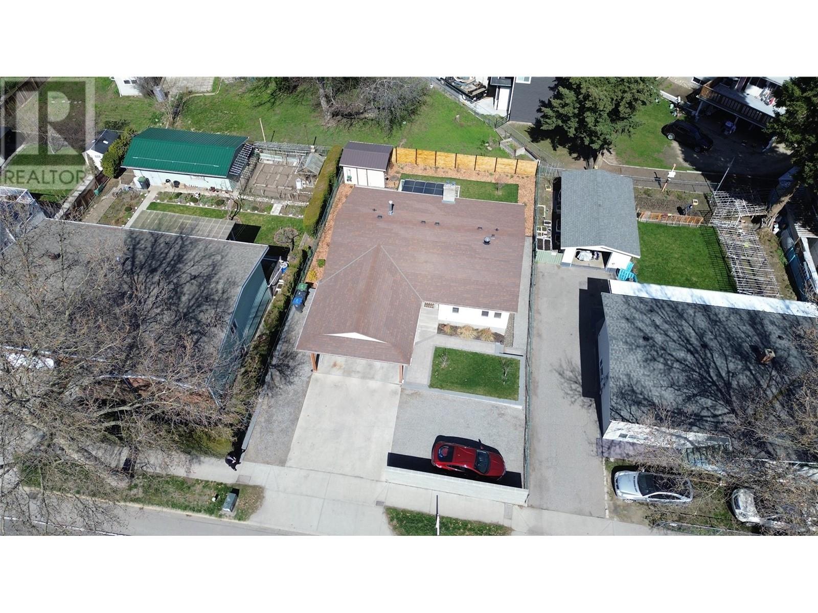 1370 Springfield Road, Kelowna