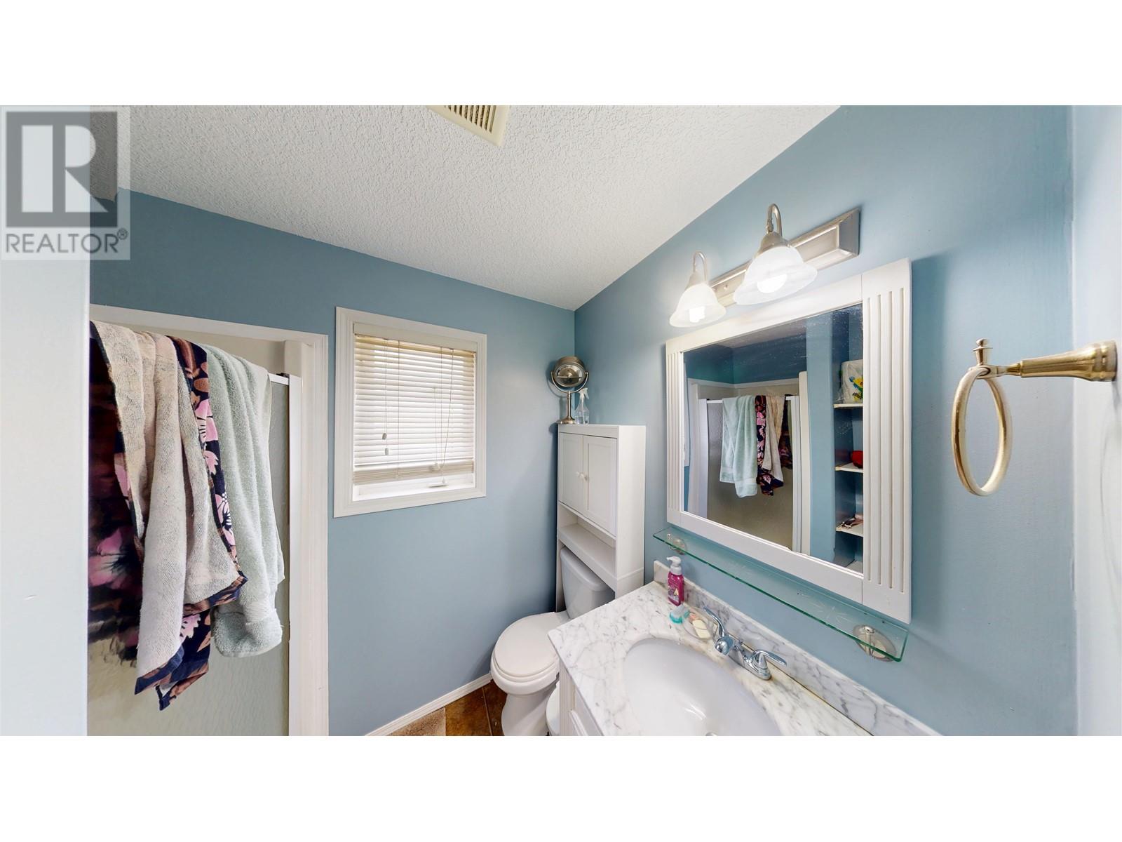 Photo 17 of 9916 112 Avenue, Fort St John BC