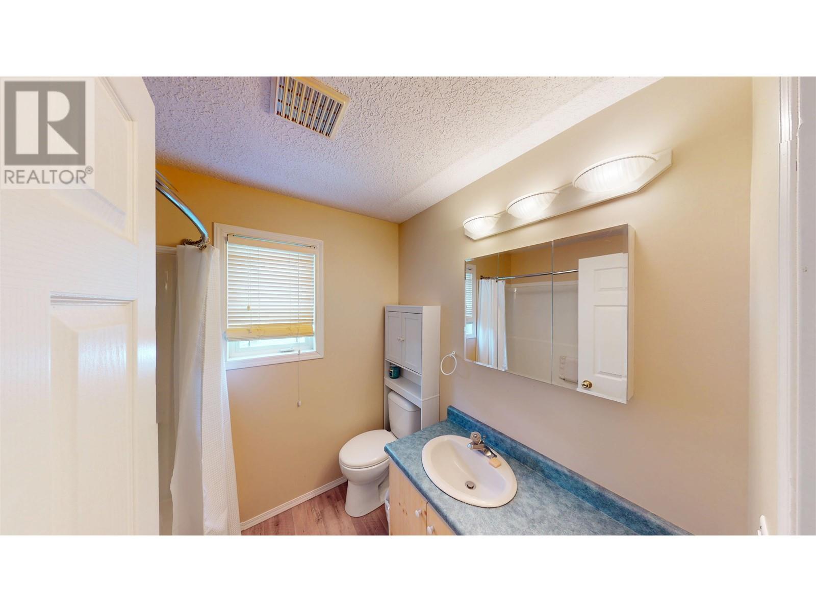 Photo 36 of 9916 112 Avenue, Fort St John BC