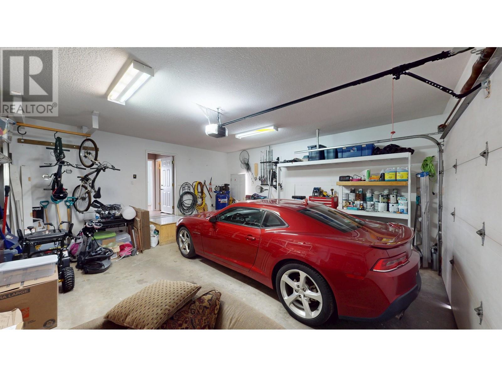 Photo 22 of 9916 112 Avenue, Fort St John BC