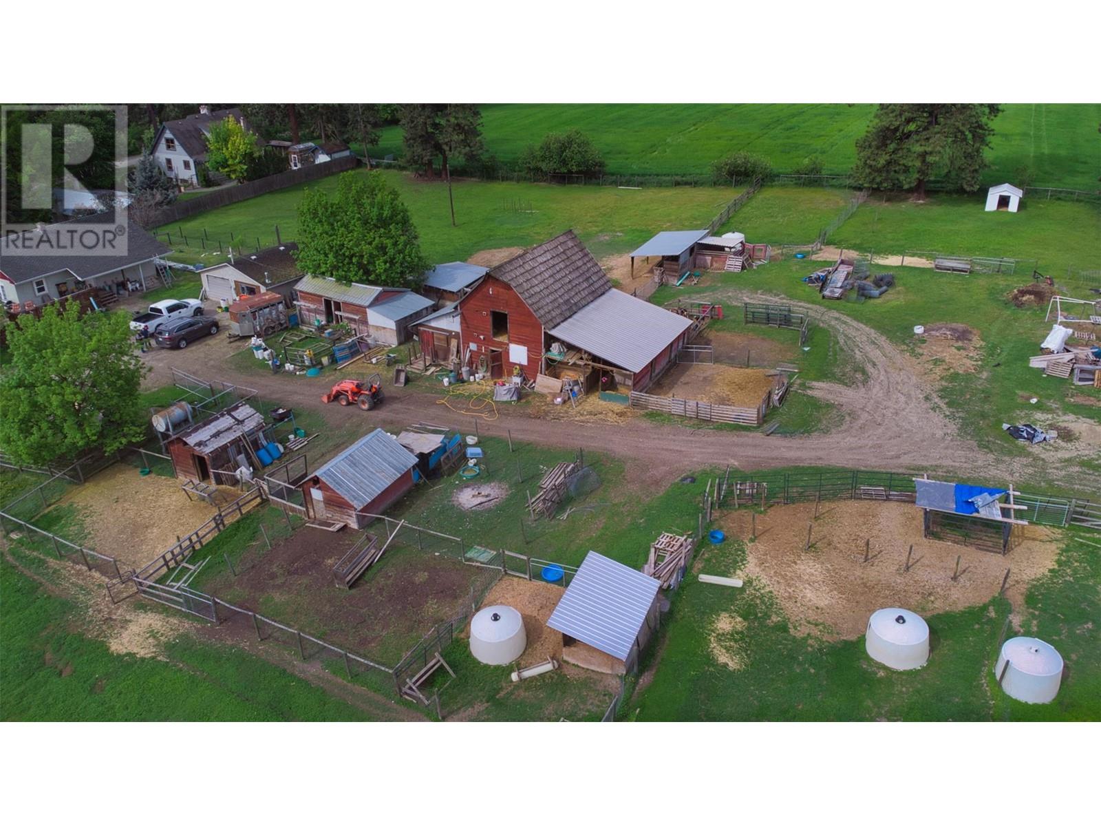 Photo 14 of 4356 Highland Park Road, Armstrong BC